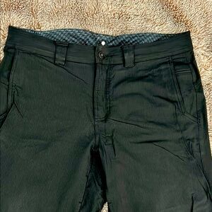 Men’s lululemon Black Pinstripe Pants